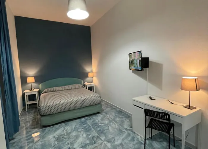 Dante Rooms Nápoles